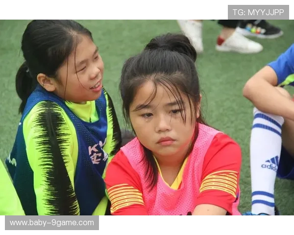 跛脚球星逆境崛起追逐绿茵梦想的人生励志传奇故事